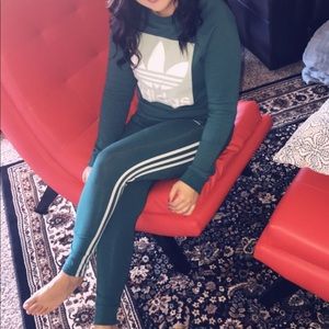 Adidas originals sweater and leggings